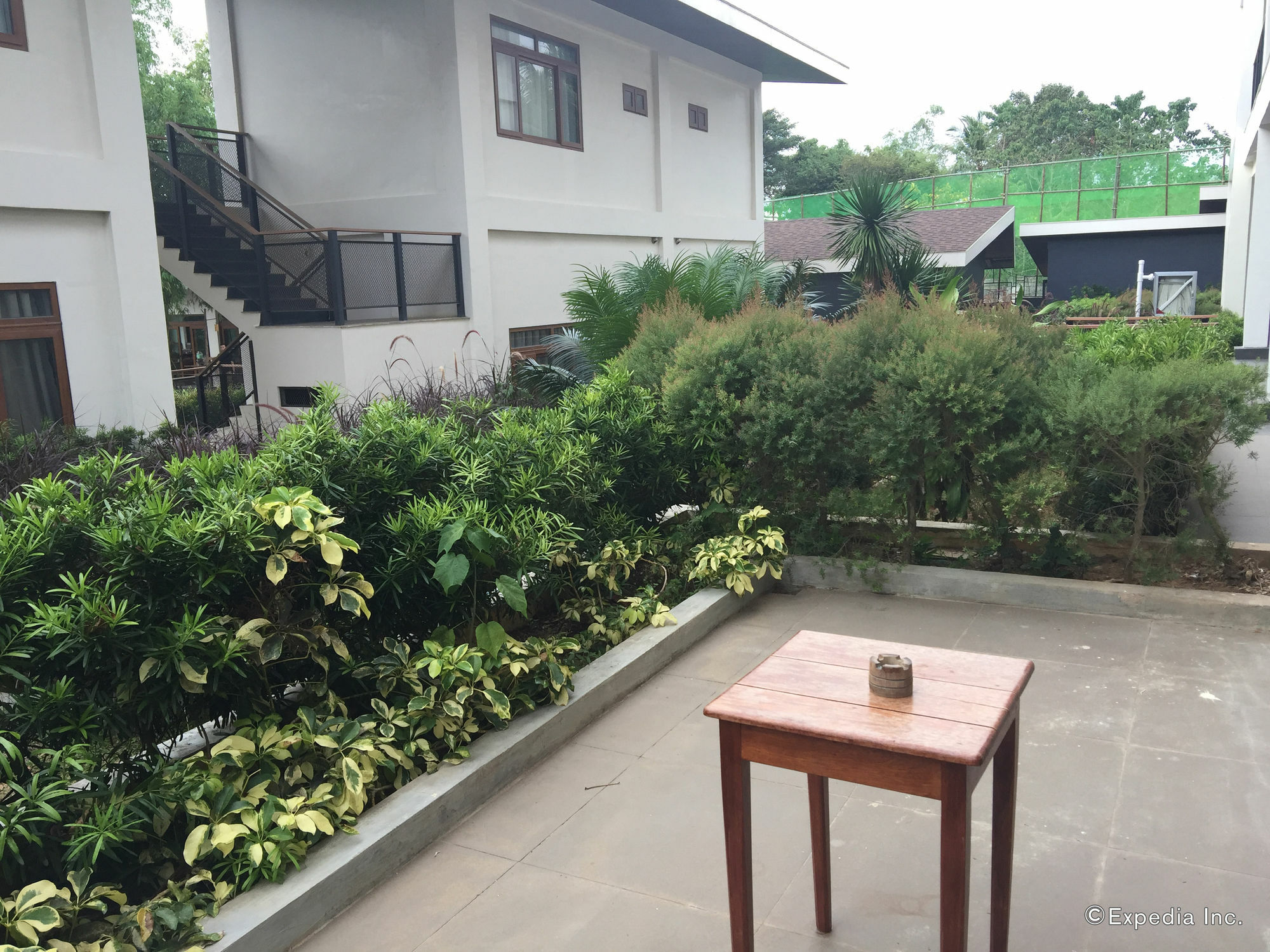The Funny Lion - Coron Hotel Bagian luar foto