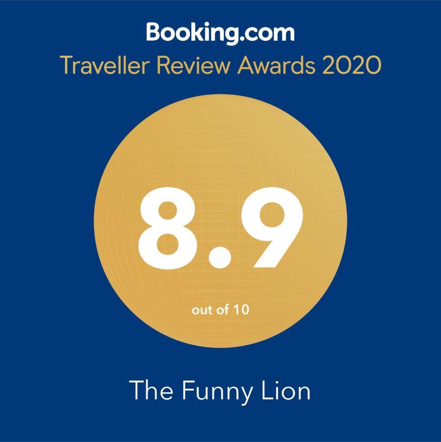 The Funny Lion - Coron Hotel Bagian luar foto